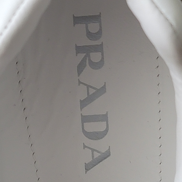Brand new men PRADA white sneakers in genuine lather with black trim and logo - Picture 2 of 11